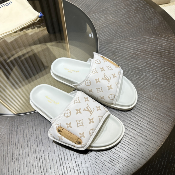 L&V SLIPPERS