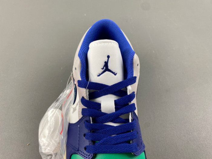 Air Jordan 1 Low 553558-147