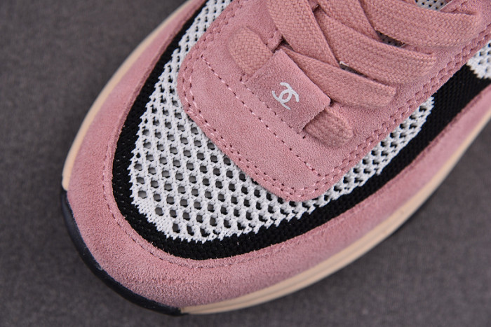 CHANEEL sneaker