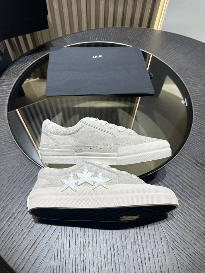 AM1R1 SNEAKERS