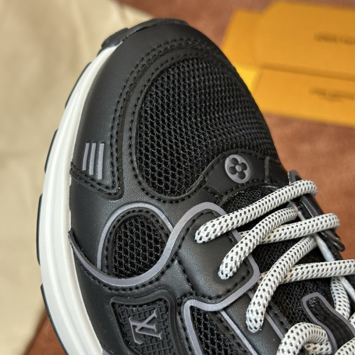 L&V SNEAKERS
