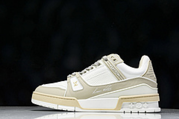L&V SNEAKERS