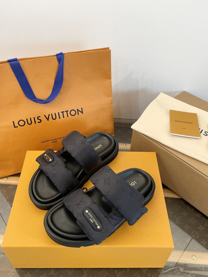 L&V SLIPPERS
