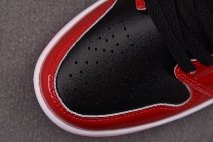 Air Jordan 1 Low SE Patent Varsity Red Black HV4089-006
