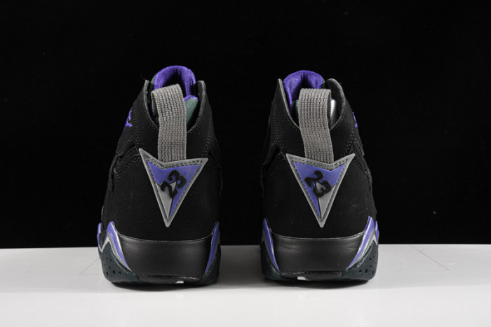 AIR JORDAN 7 RETRO