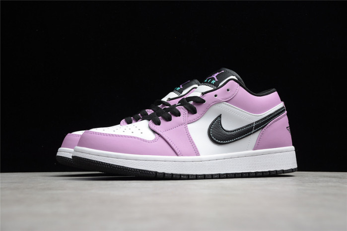 Air Jordan 1 Low SE