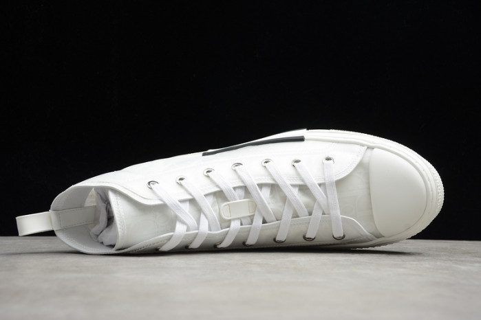 DI*O*R B23 PANKICK
