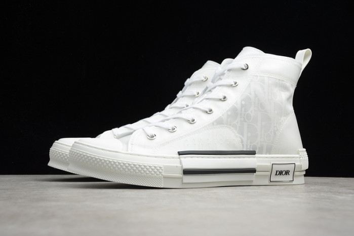 DI*O*R B23 PANKICK