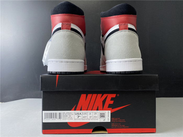 Jordan 1 Retro High Light Smoke Grey 555088-126