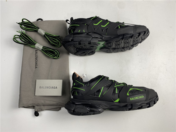 BLEN Track balck with green 542023W1GB191005