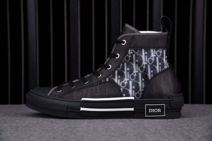 DI*O*R B23 PANKICK