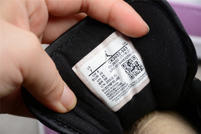 Air Jordan 1 Low SE