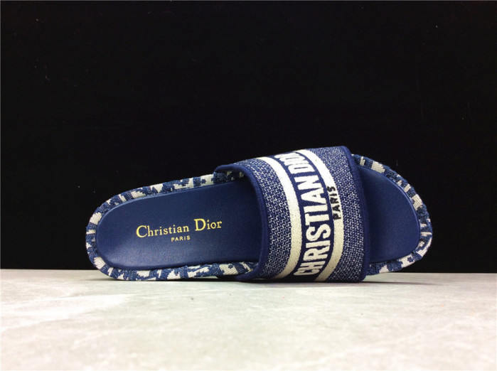 L&V SLIPPERS