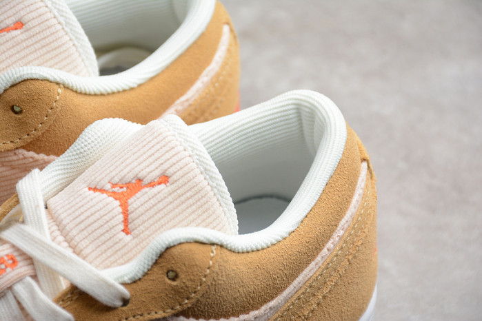 WMNS AIR JORDAN 1 LOW SE