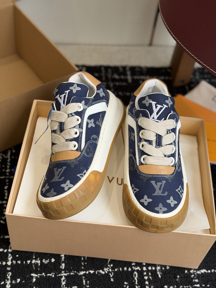 L&VT SNEAKERS