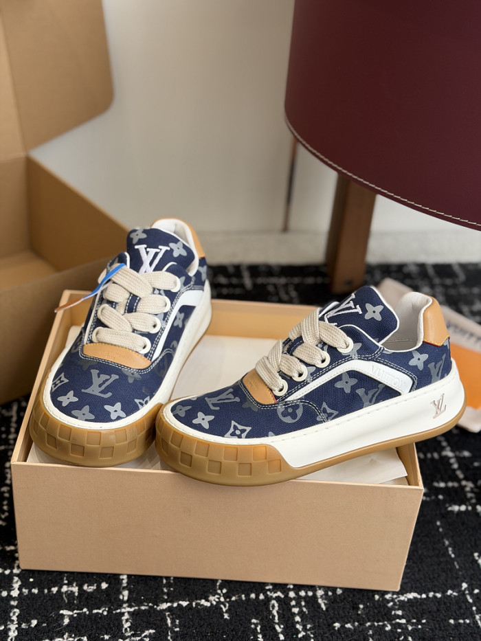 L&VT SNEAKERS