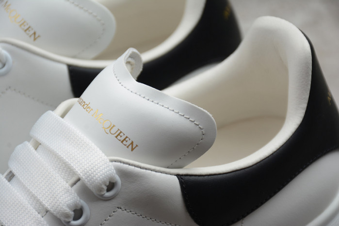 Alexander McQueen sneaker