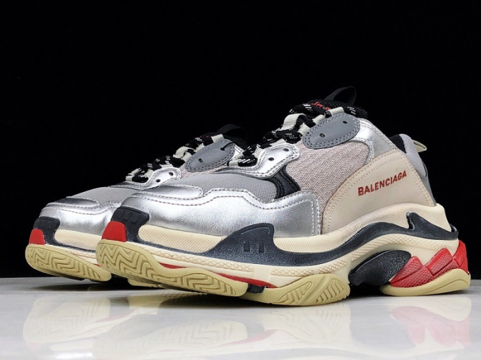 BLEN Triple S Silver Red (2018) 512175-W09O3-1081