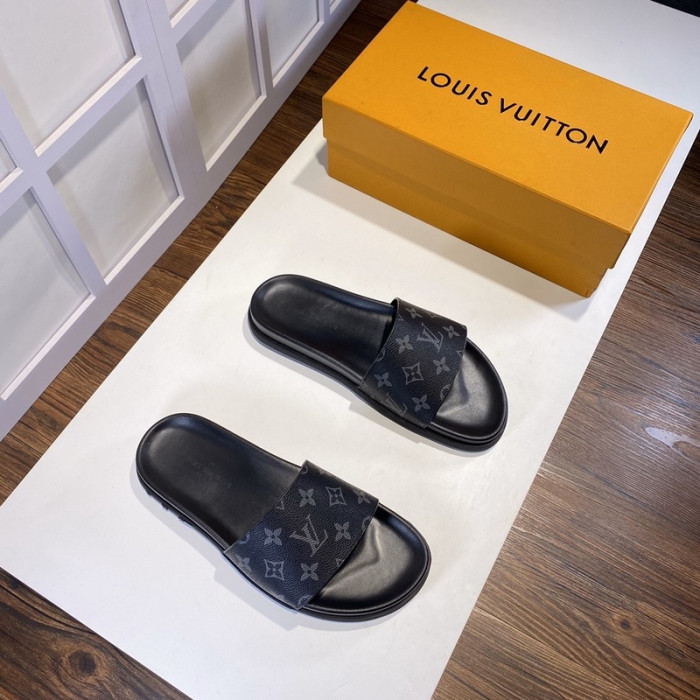 L&V SLIPPERS