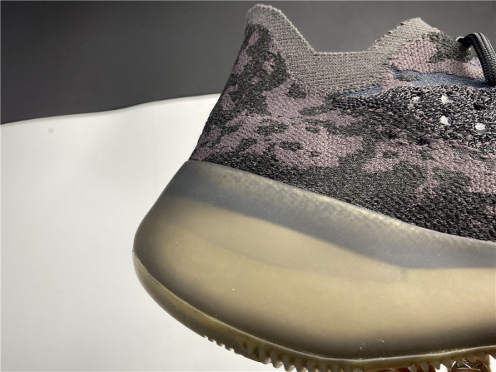 L&V SLIPPERS
