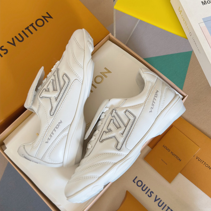 L&V SNEAKERS