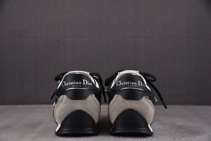 D designer sneaker