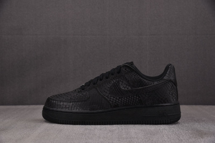 Kobe Bryant x Nike Air Force 1 Low Forever Black IB0018-003