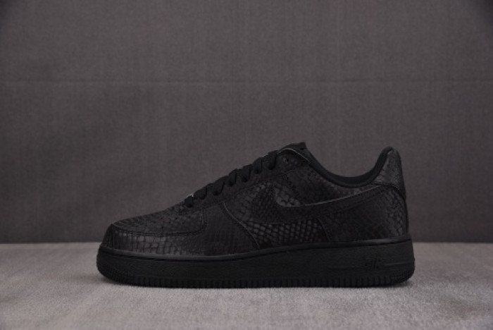 Kobe Bryant x Nike Air Force 1 Low Forever Black IB0018-003