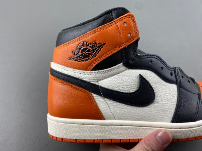 Air Jordan 1 High OG “Shattered Backboard” 2025 DZ5485-008
