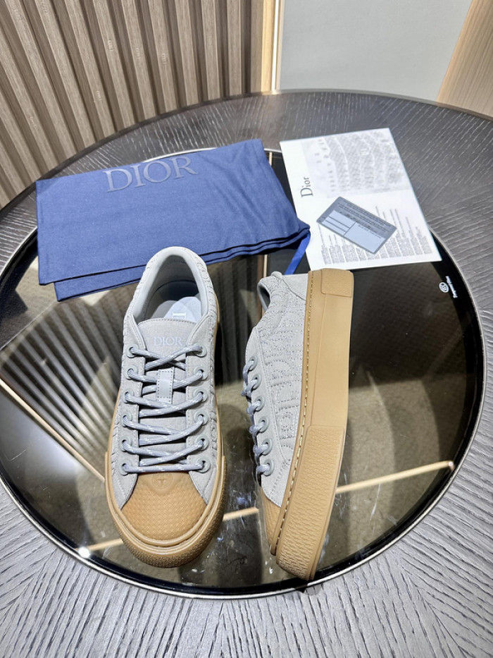 DI*O*R B33 PANKICK