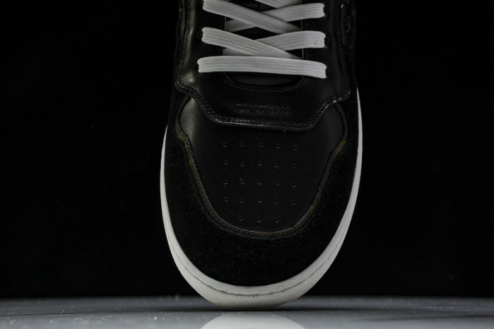 L&V SNEAKERS