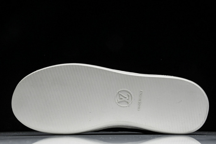 L&V SNEAKERS