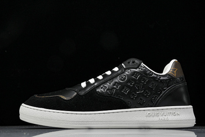 L&V SNEAKERS