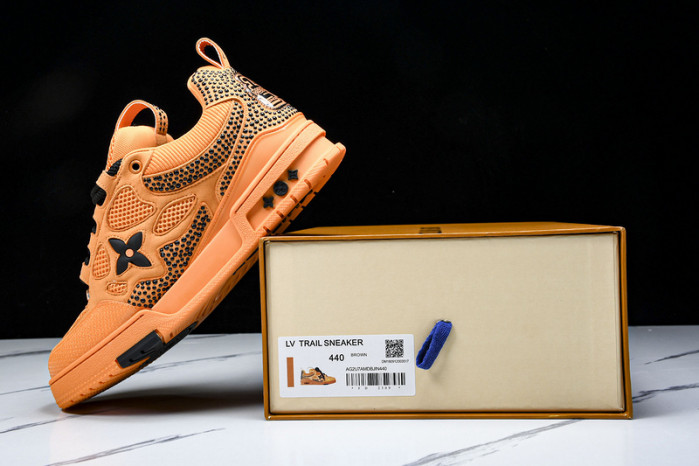 L&V SNEAKERS