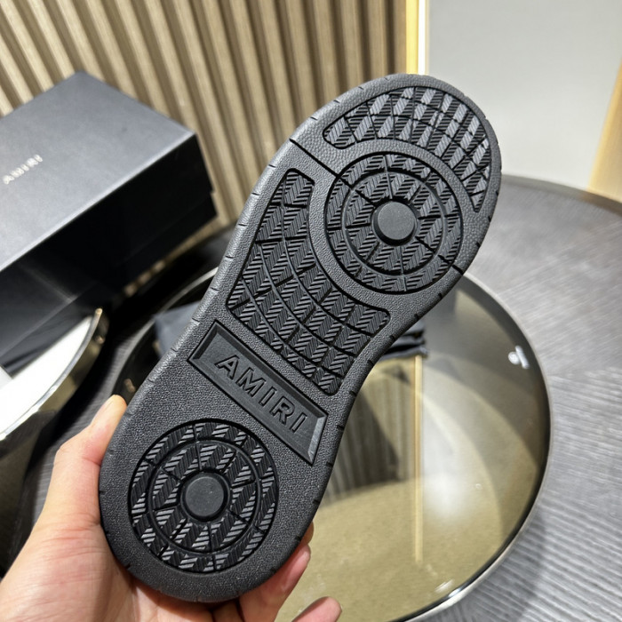 AM1R1 SNEAKERS