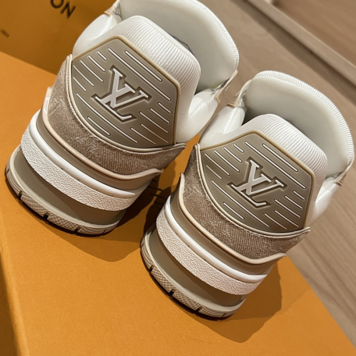 L&VT SNEAKERS