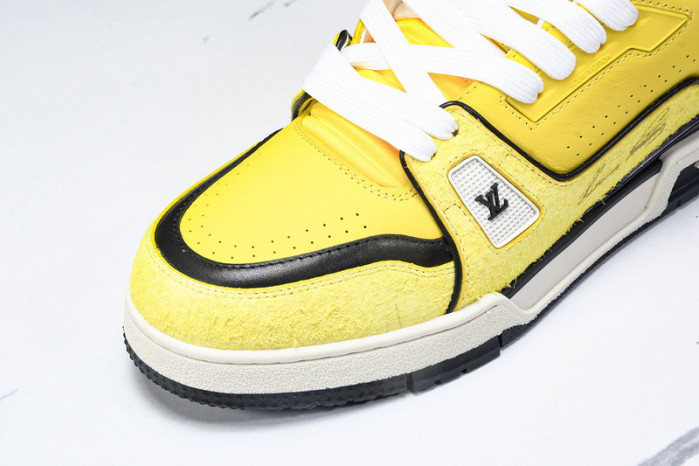 L&V SNEAKERS
