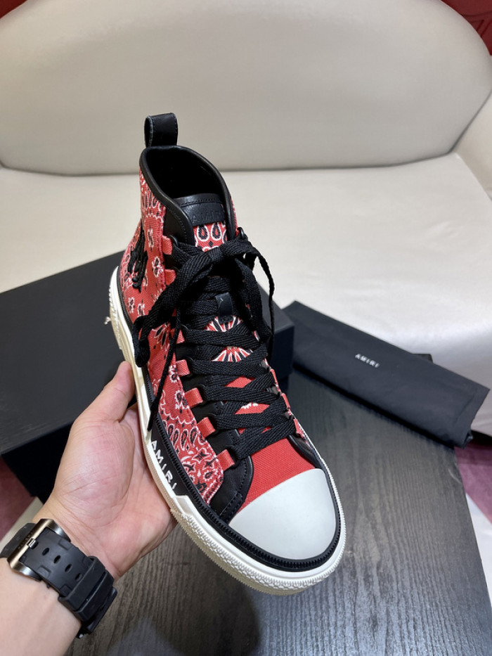 AM1R1 SNEAKERS