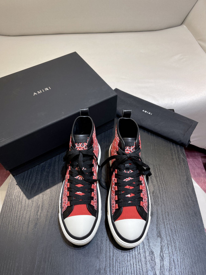 AM1R1 SNEAKERS