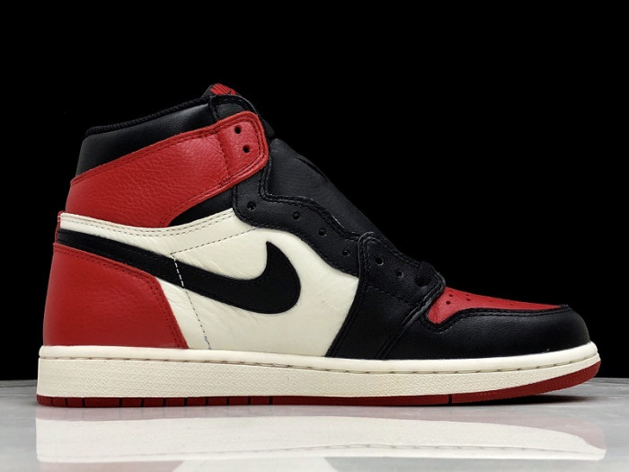 AIR JORDAN 1 RETRO HIGH BRED TOE OG 555088-610