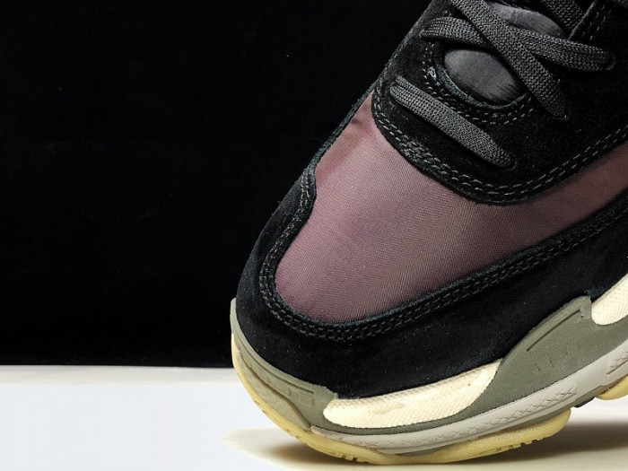 BLEN Triple S Black Burgundy 514008 W09S1 1058