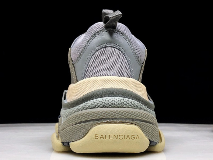 BLEN Triple S Grey 483513-W06E1-1259