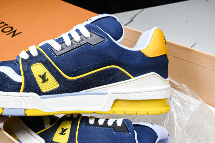 L&V SNEAKERS