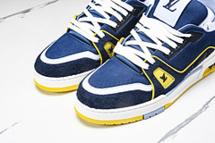 L&V SNEAKERS