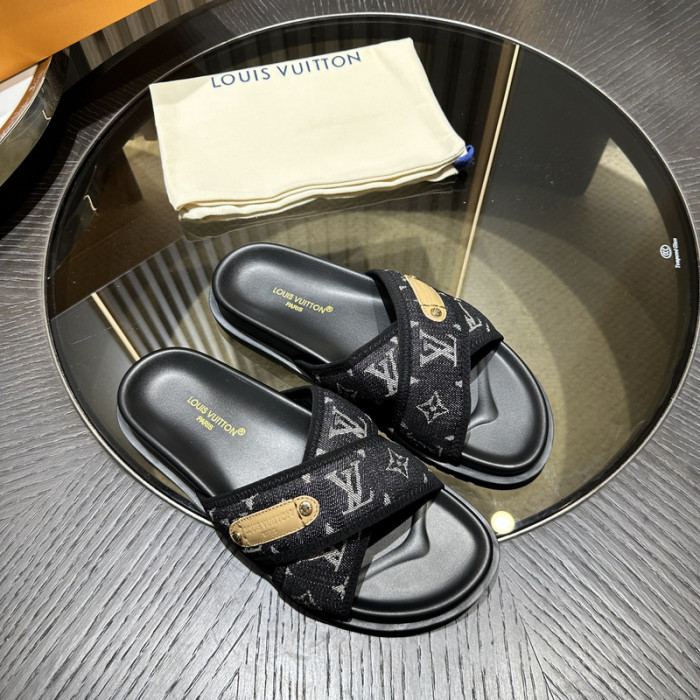 L&V SLIPPERS