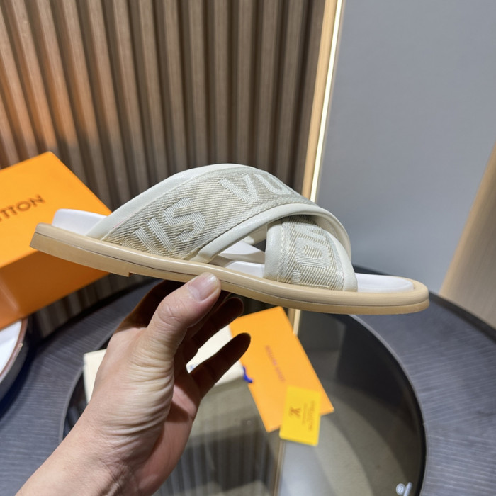 L&V SLIPPERS