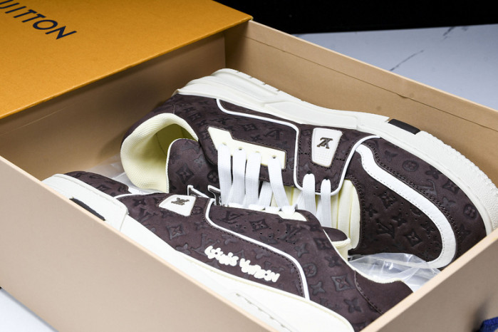 L&V SNEAKERS
