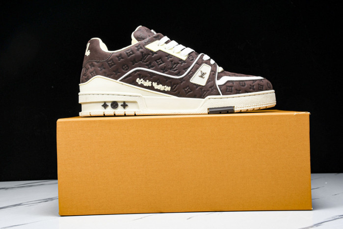 L&V SNEAKERS