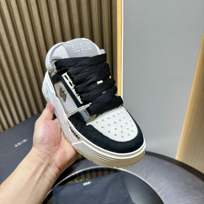 AM1R1 SNEAKERS