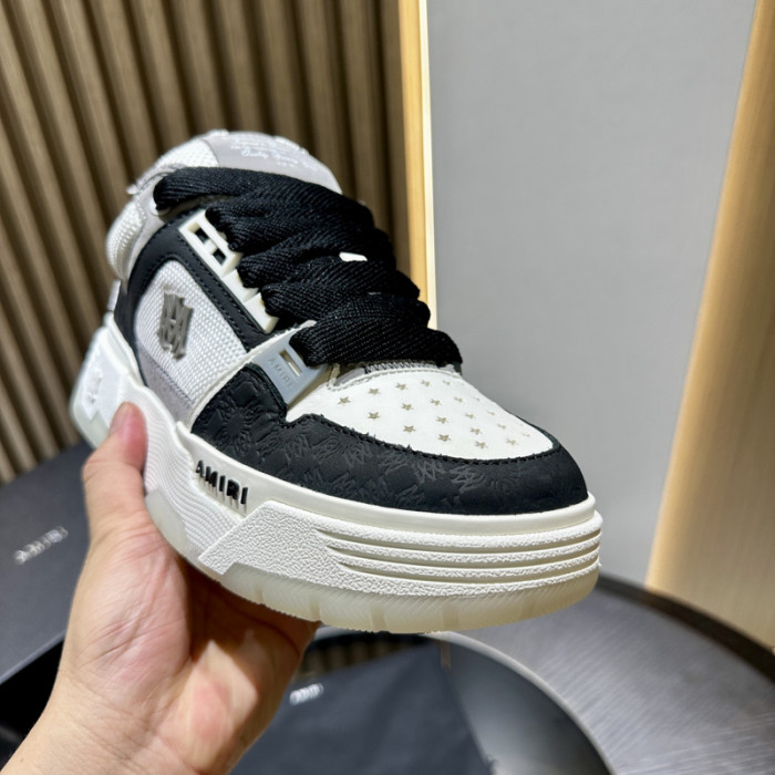 AM1R1 SNEAKERS
